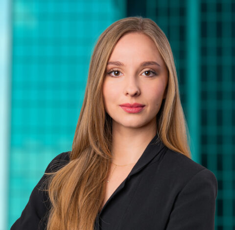 Karolina Janczura-Królasik - Associate in the Real Estate Team. - JDP Law Firm